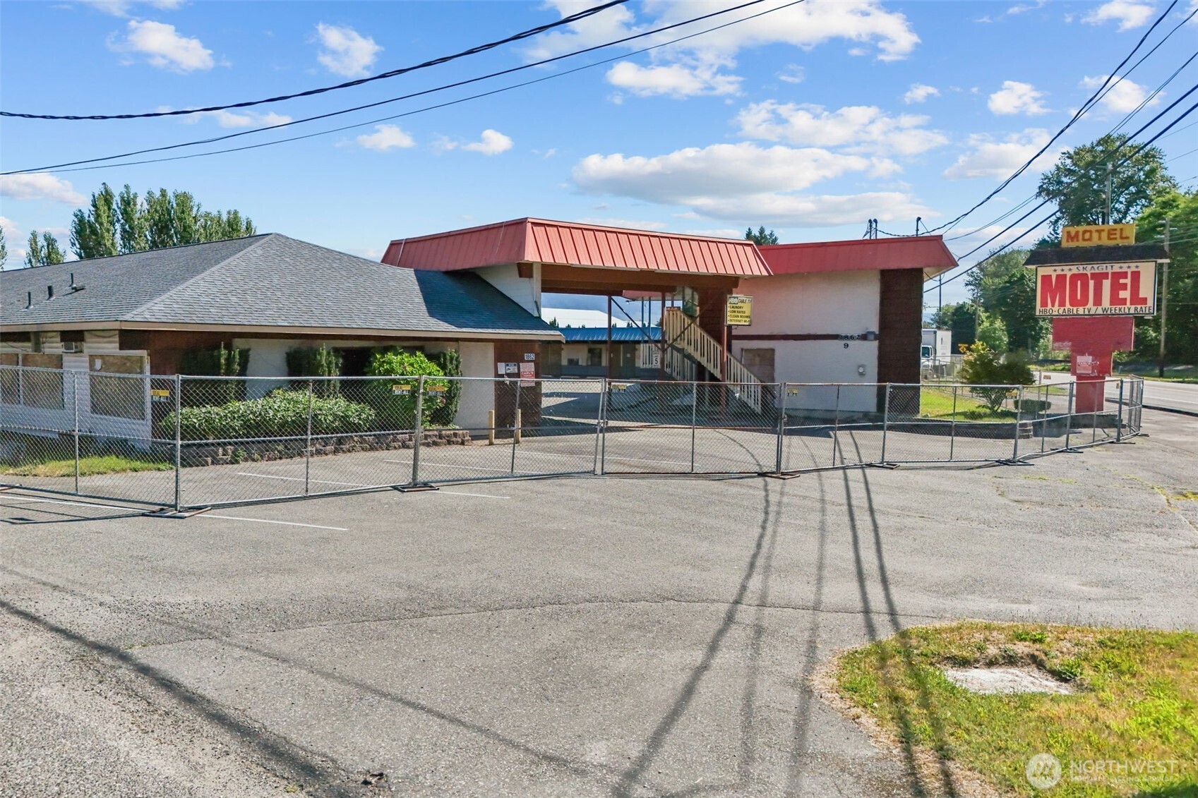 1862 State Route 20 Property Photo 1