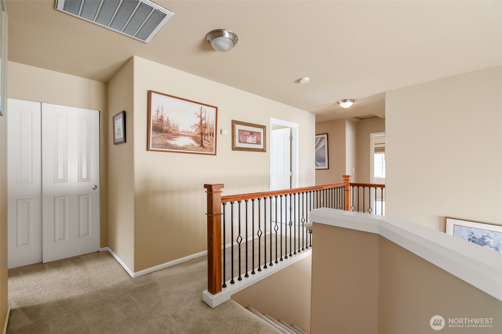 3857 Tribute Circle Property Photo 10