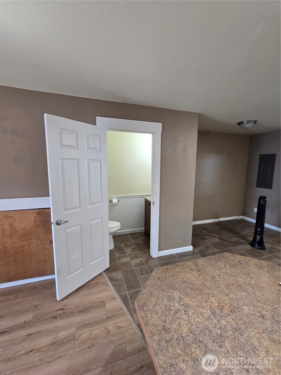1402 Juniper Street Property Photo 11