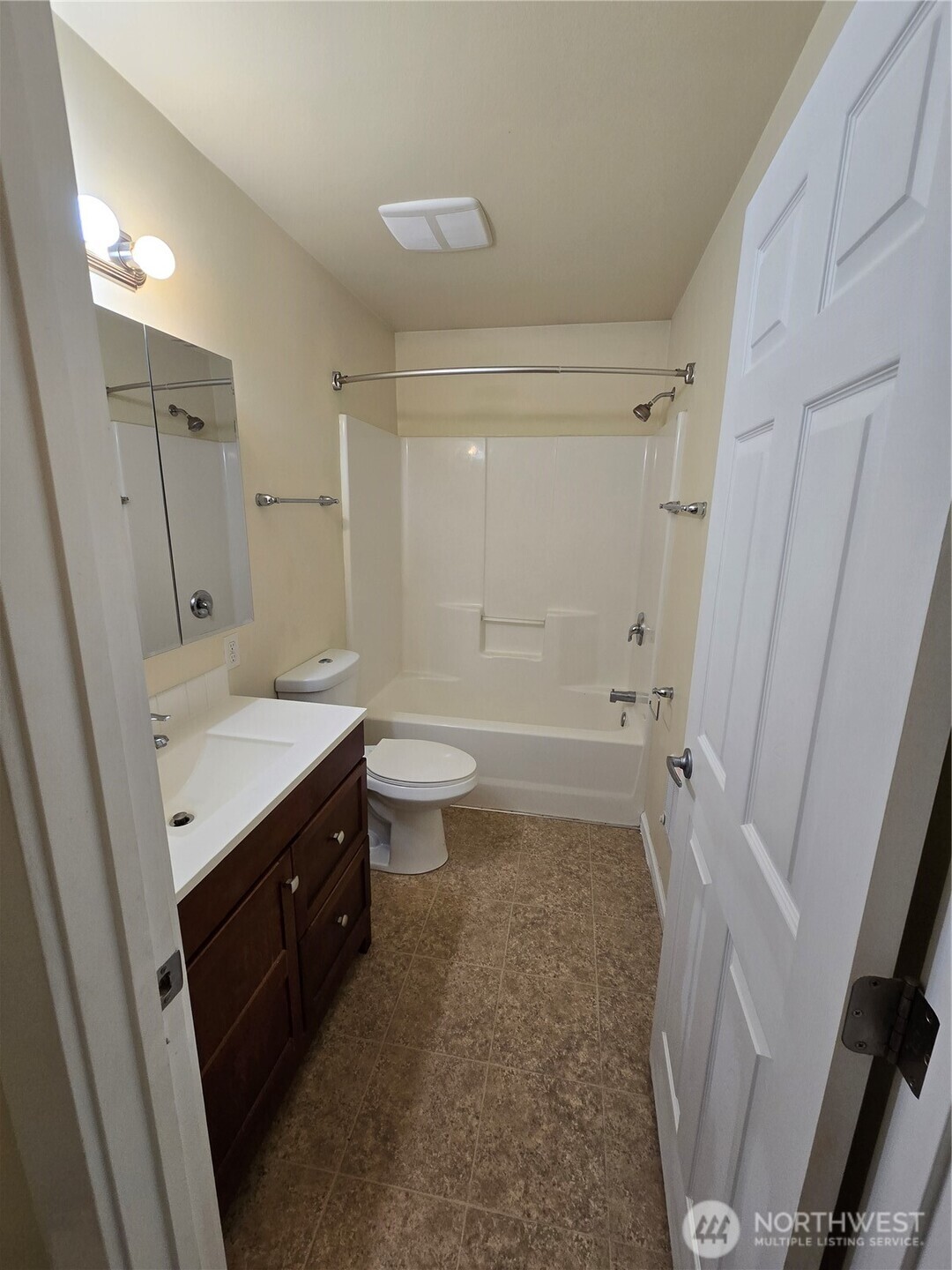 1402 Juniper Street Property Photo 18