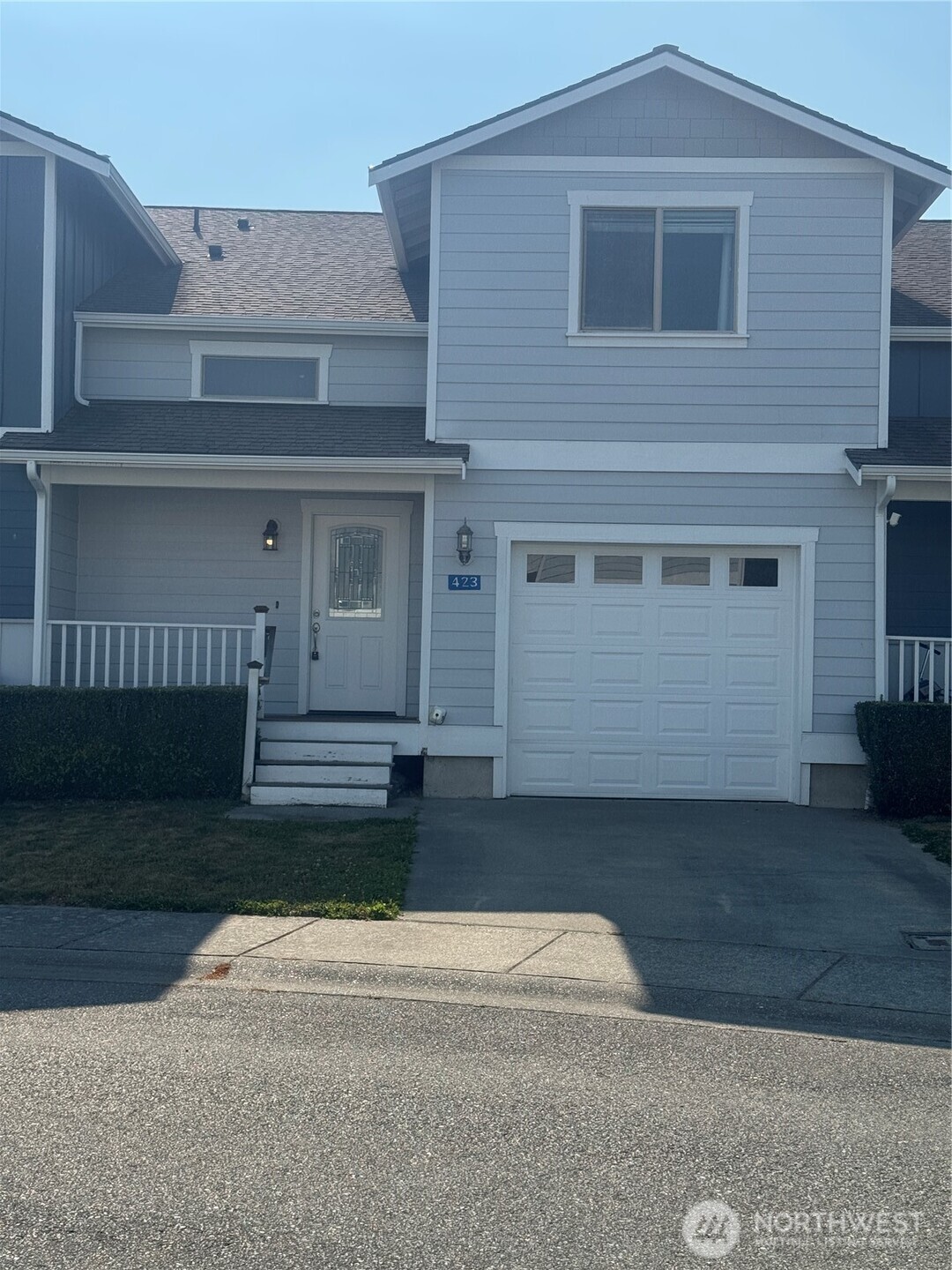 423 Harvest Edge Place Property Photo 1