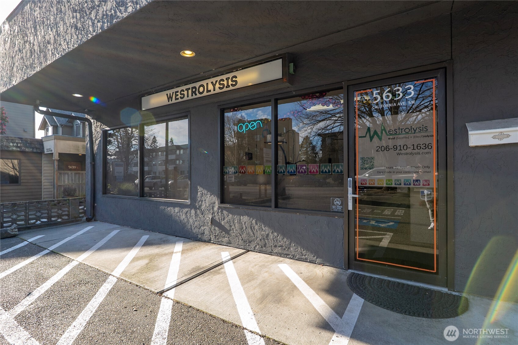 5631 California Avenue Property Photo 13