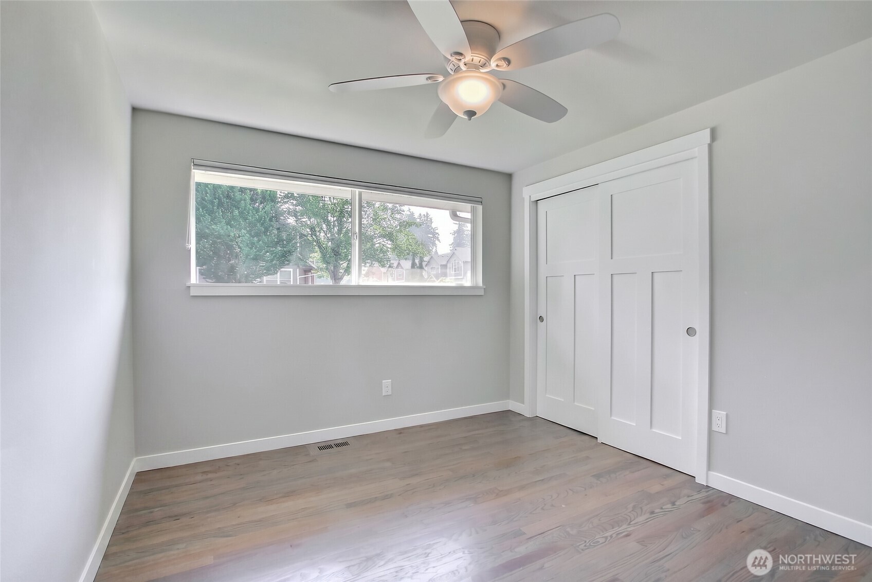 2025 Edmonds Avenue Property Photo 19