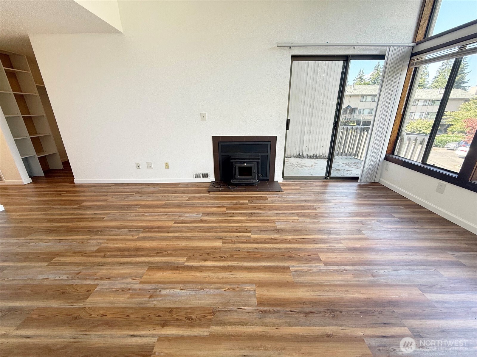 17303 Spanaway Loop Road 3 Property Photo 3