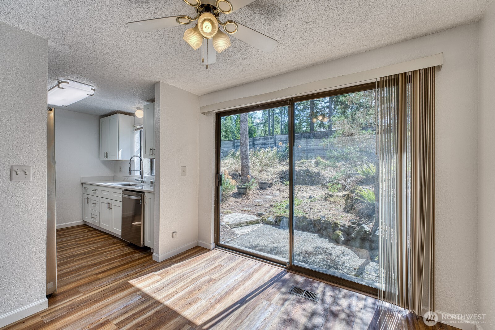 17303 Spanaway Loop Road 3 Property Photo 12
