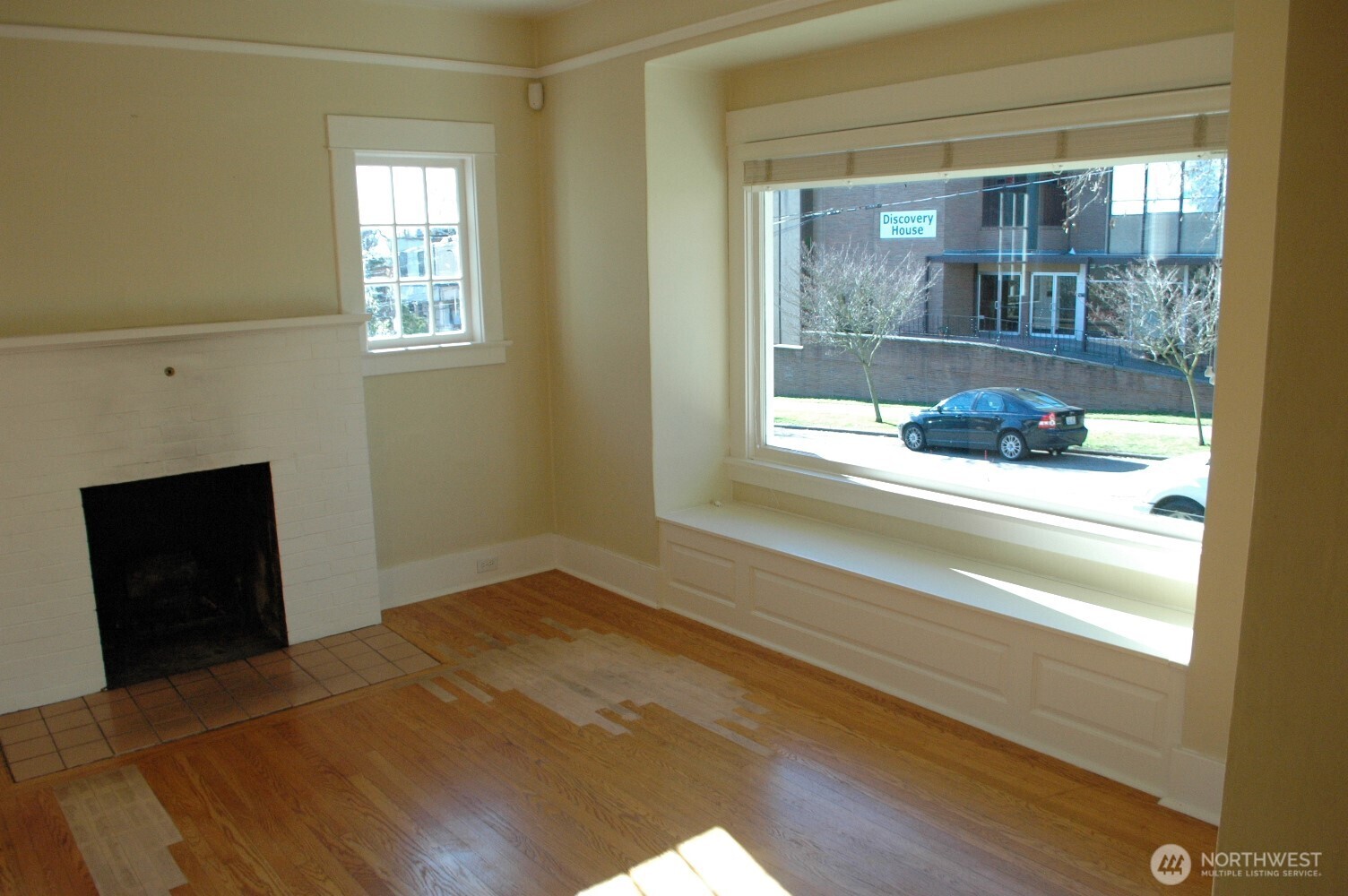4412 2nd Avenue Property Photo 2