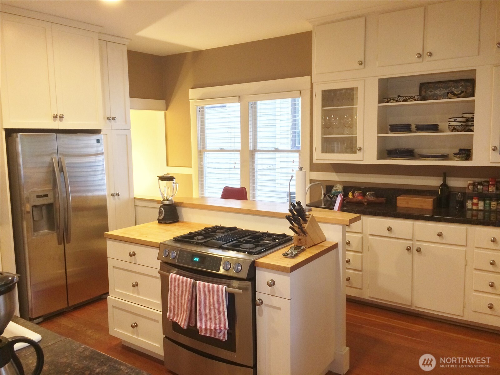 4412 2nd Avenue Property Photo 9