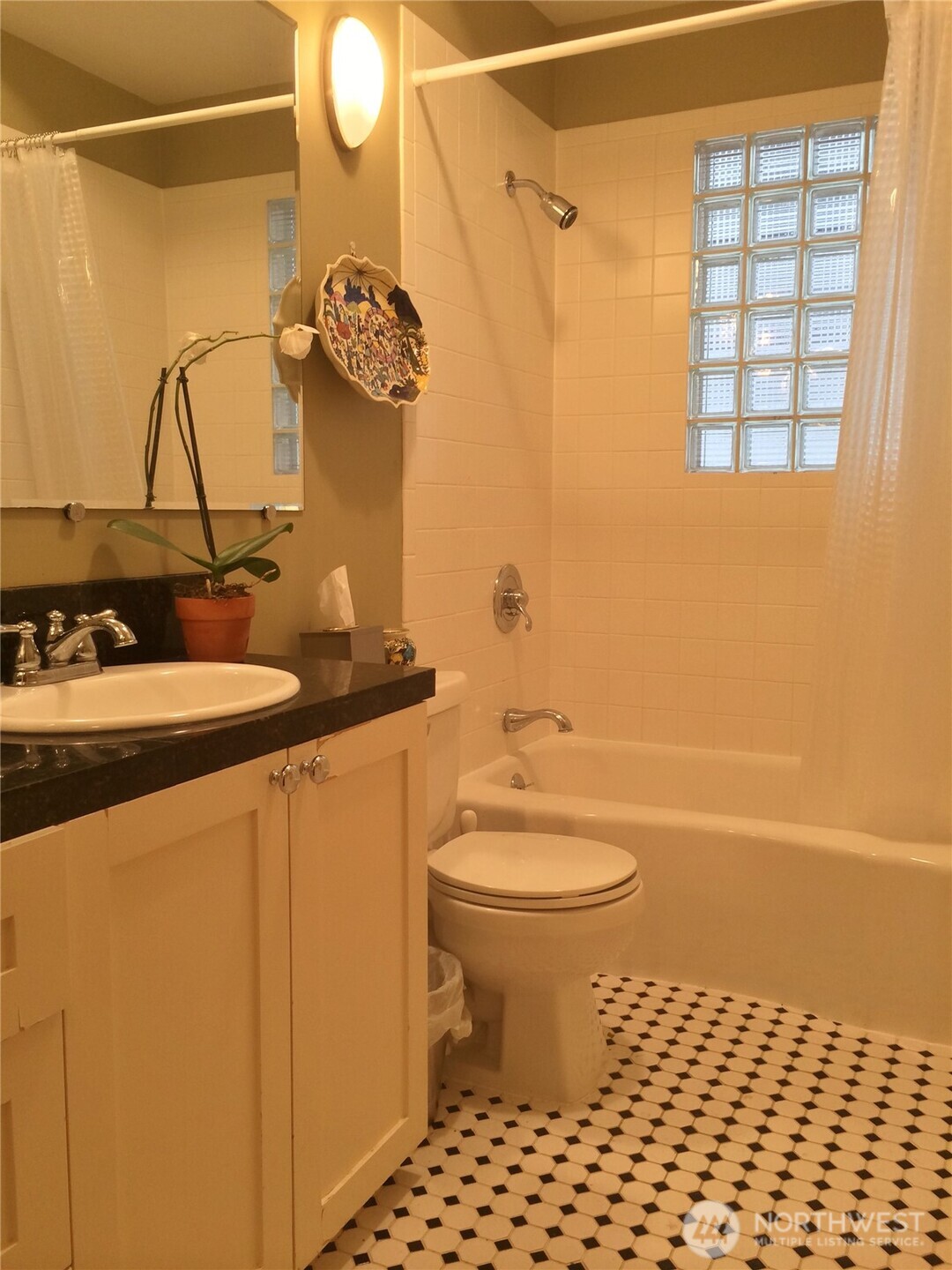4412 2nd Avenue Property Photo 12
