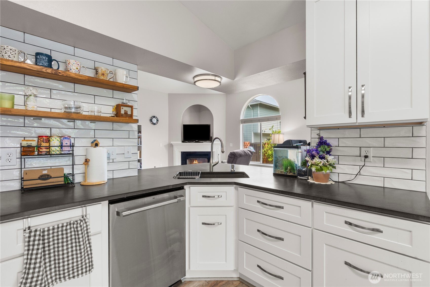 2302 148th Street Property Photo 9