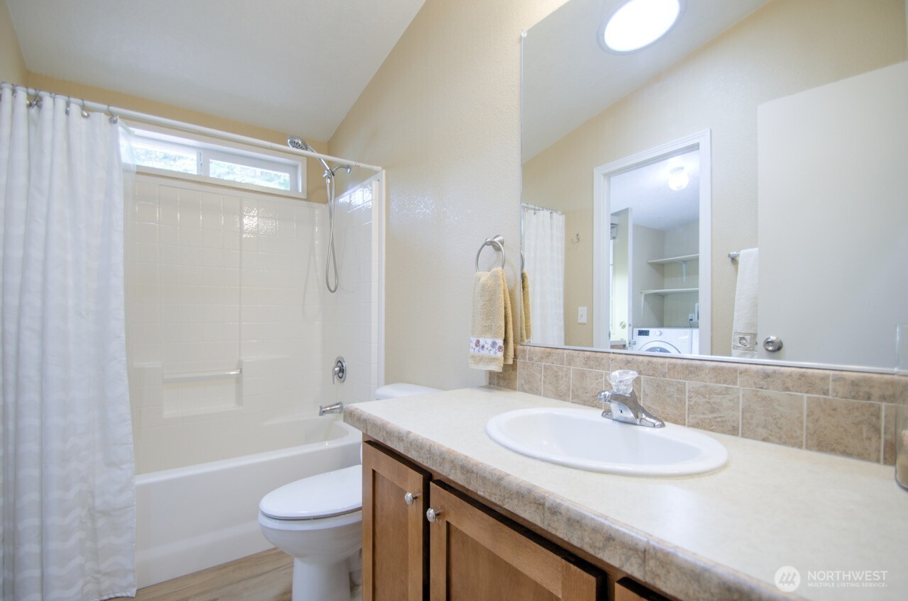 1205 Marion Street 22 Property Photo 14