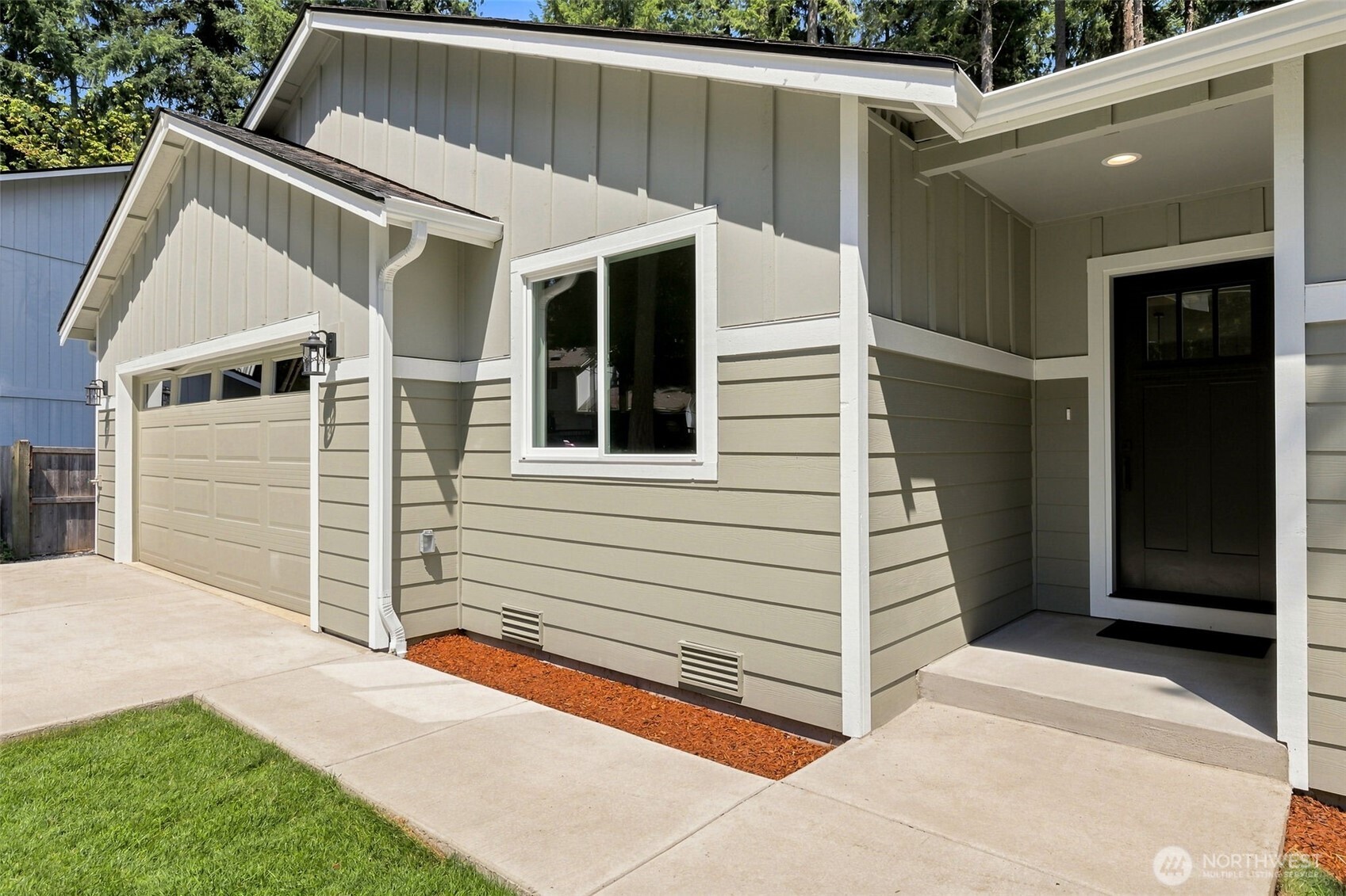 18042 Highland Court Property Photo 3