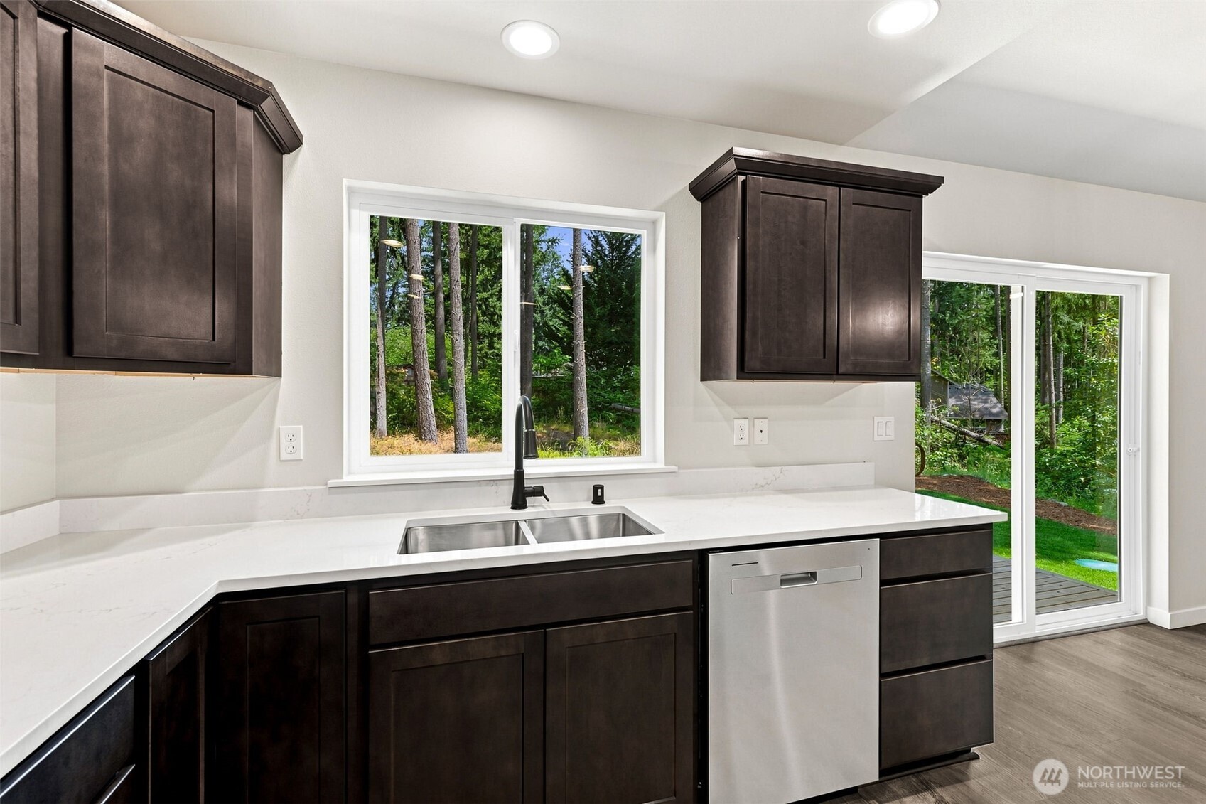 18042 Highland Court Property Photo 16
