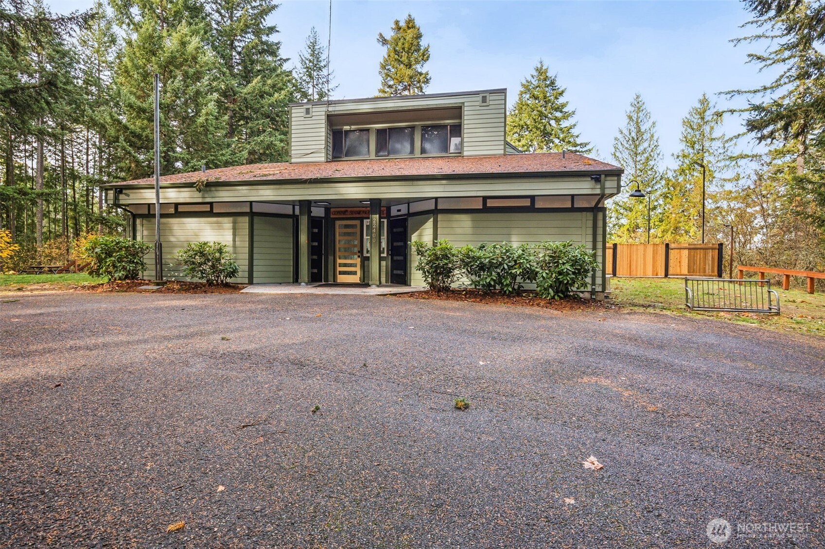 18042 Highland Court Property Photo 32