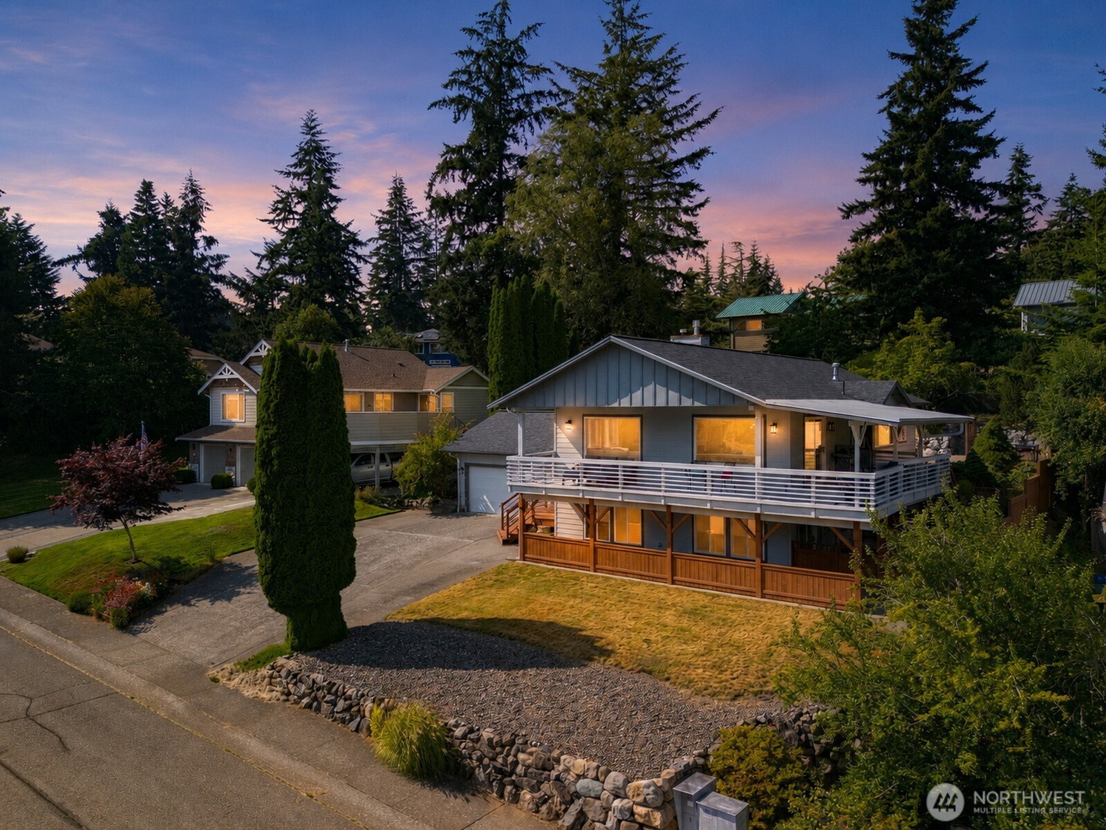 4215 Northridge Way Property Photo 1