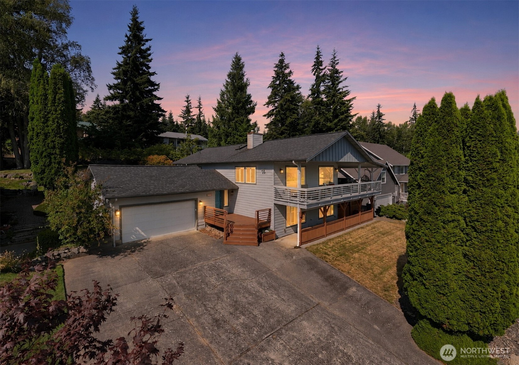 4215 Northridge Way Property Photo 3