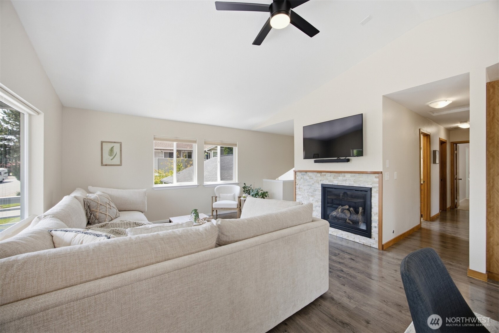 4215 Northridge Way Property Photo 10