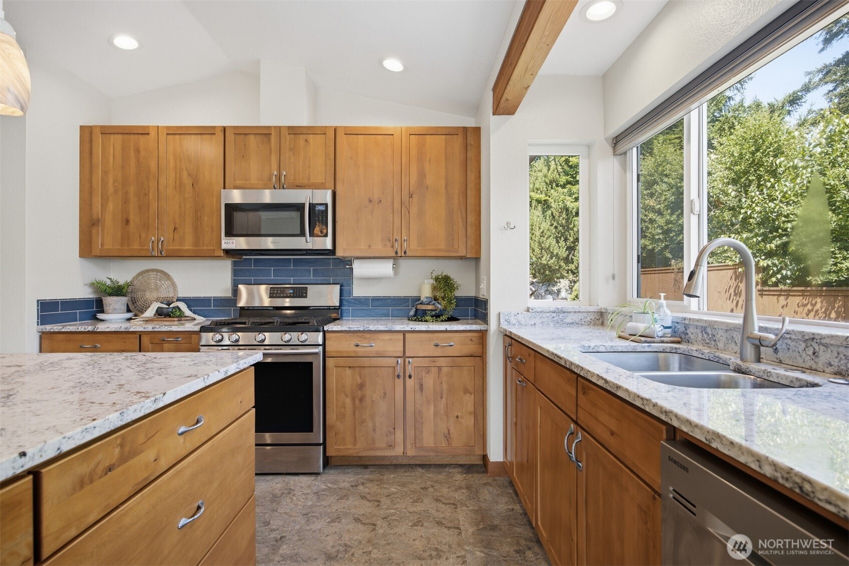 4215 Northridge Way Property Photo 15