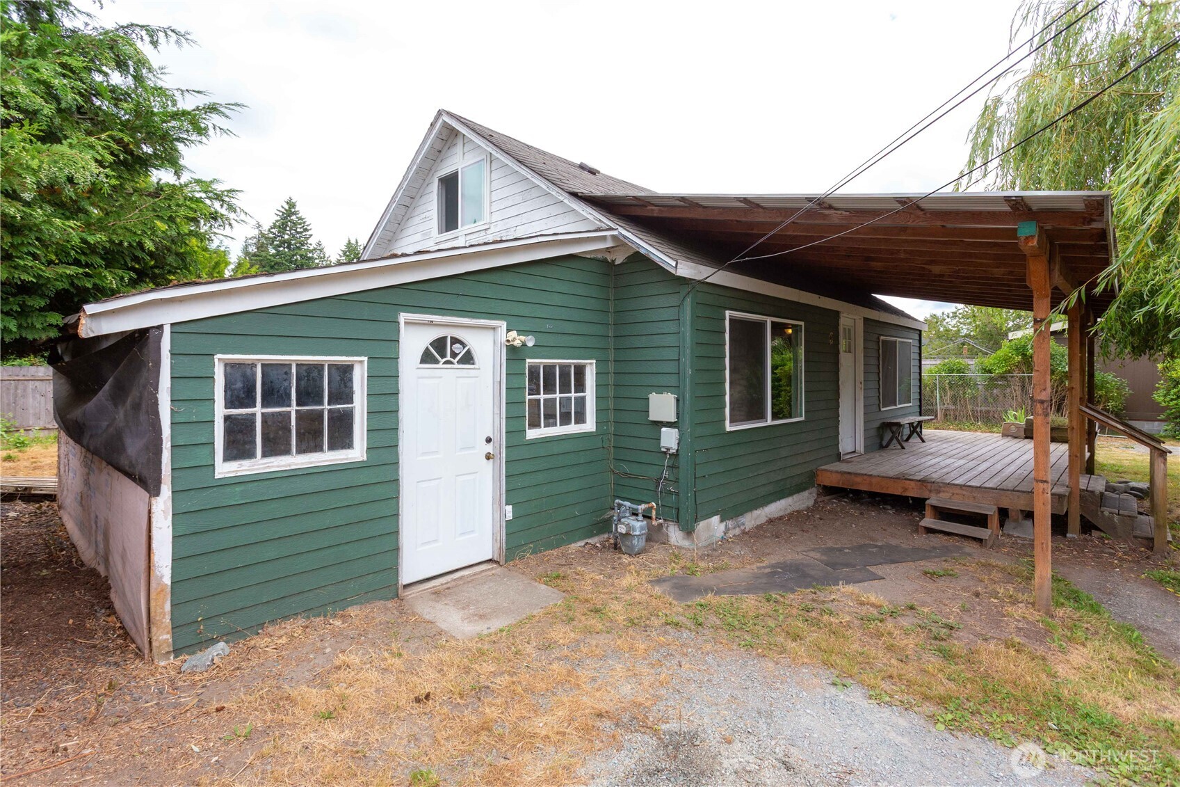 806 Pacific Street Property Photo 4