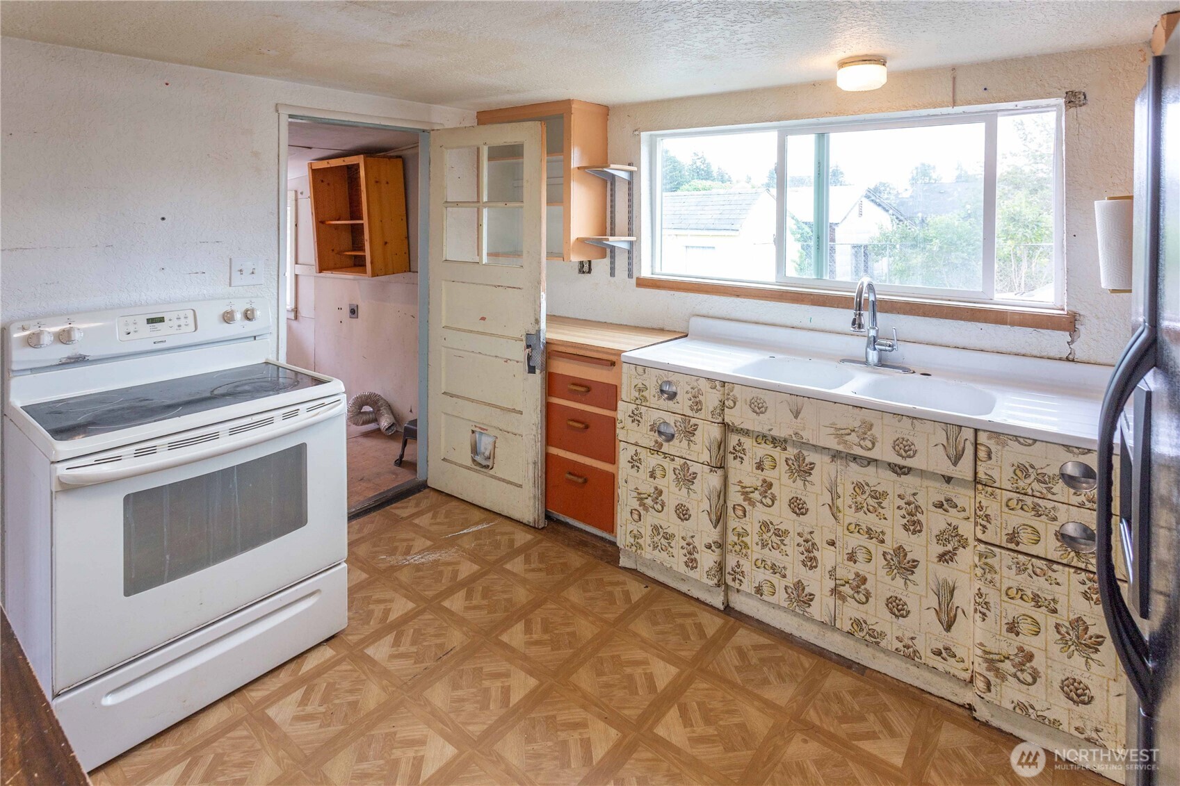 806 Pacific Street Property Photo 11