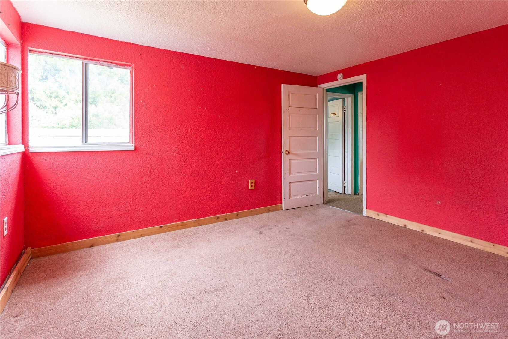 806 Pacific Street Property Photo 13