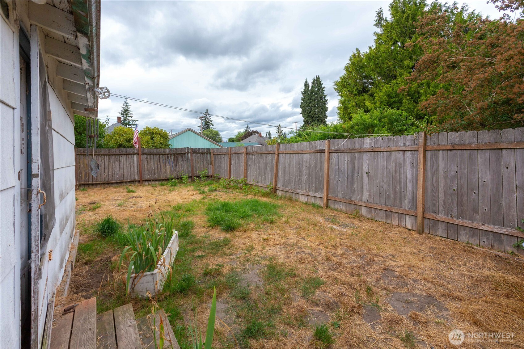 806 Pacific Street Property Photo 23