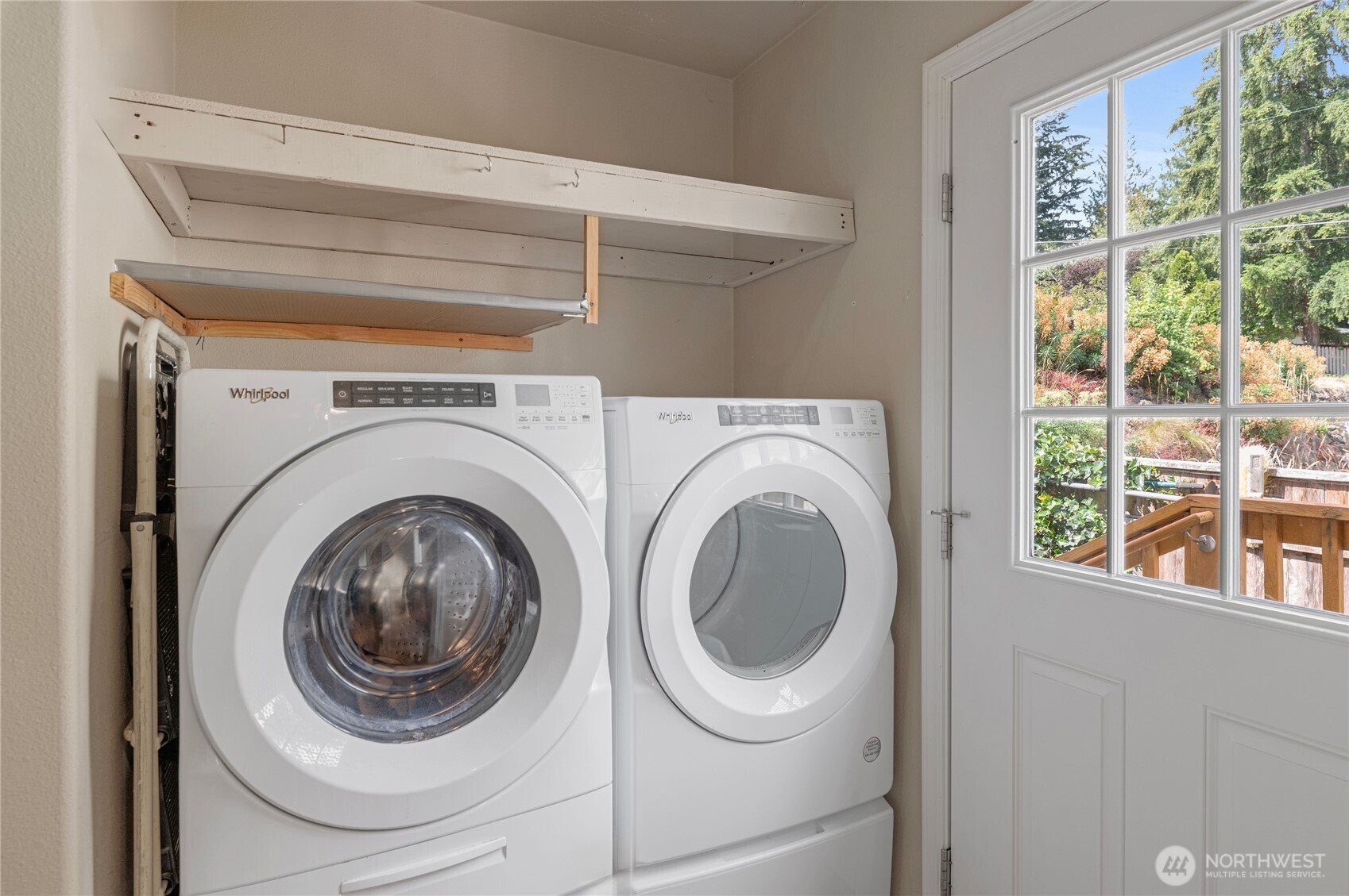 5219 5th Street Property Photo 17