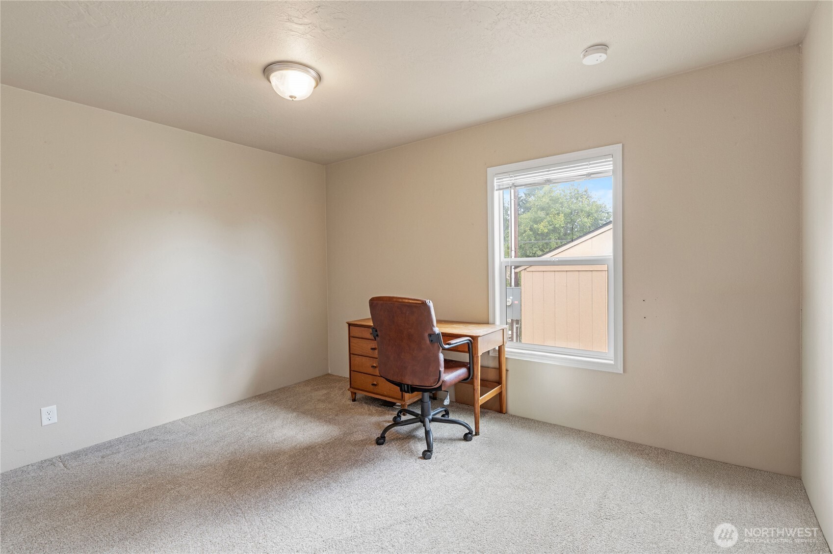 5219 5th Street Property Photo 19