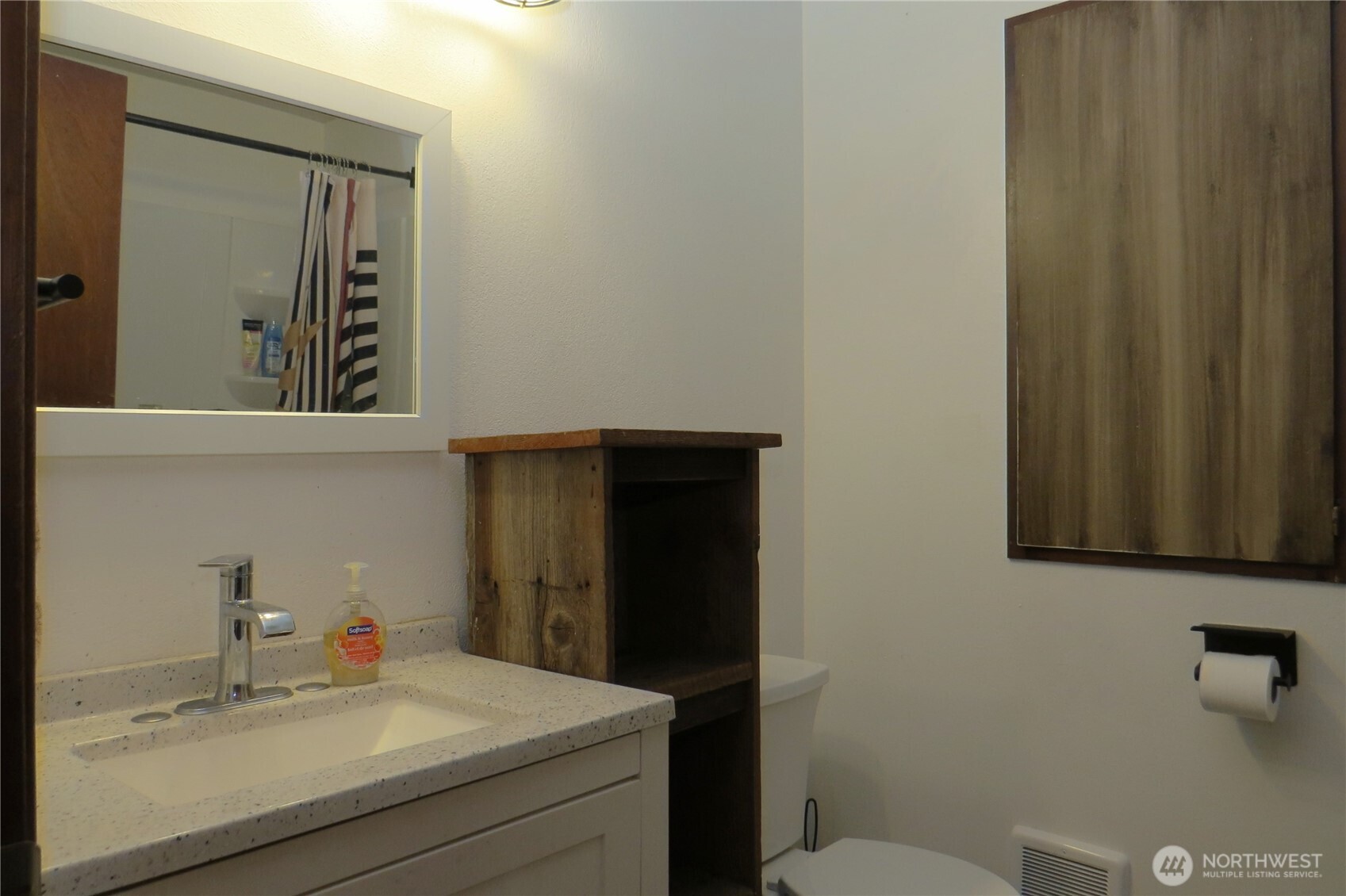 237 Dolphin Avenue Property Photo 11