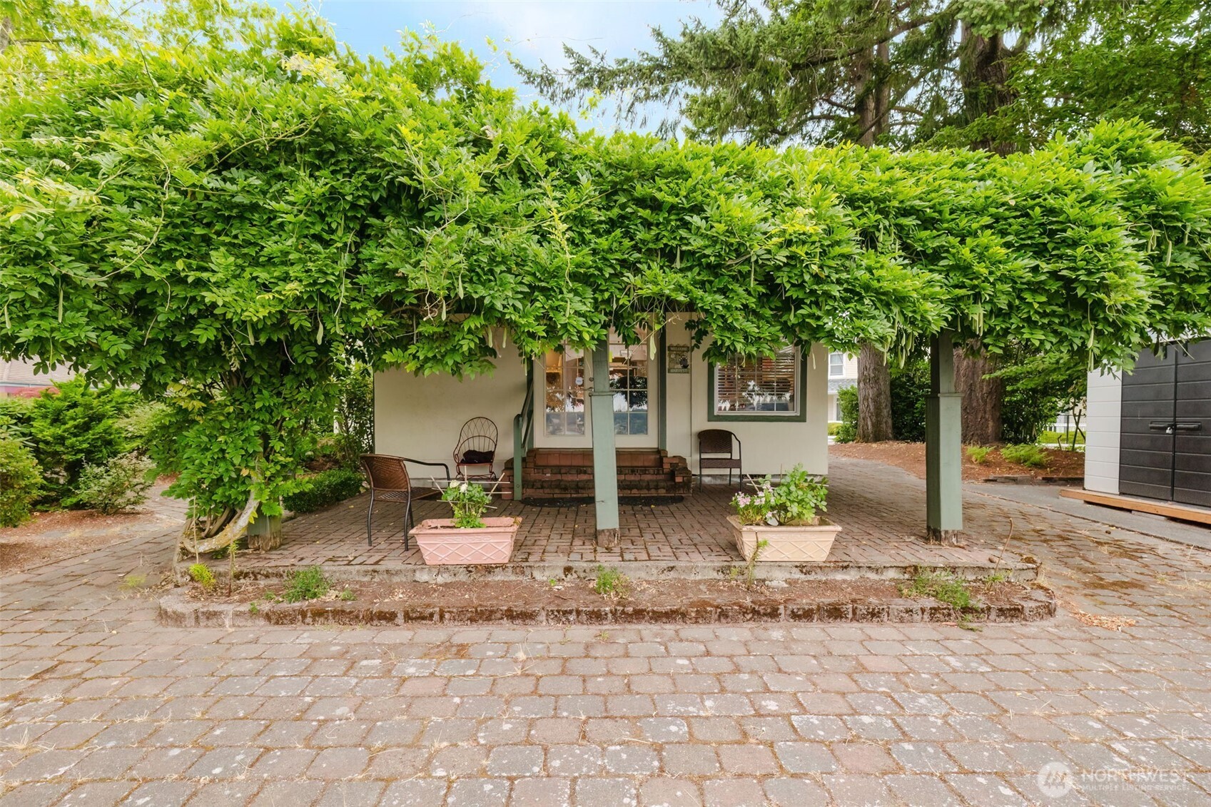 9234 Bay Shore Drive Property Photo 37