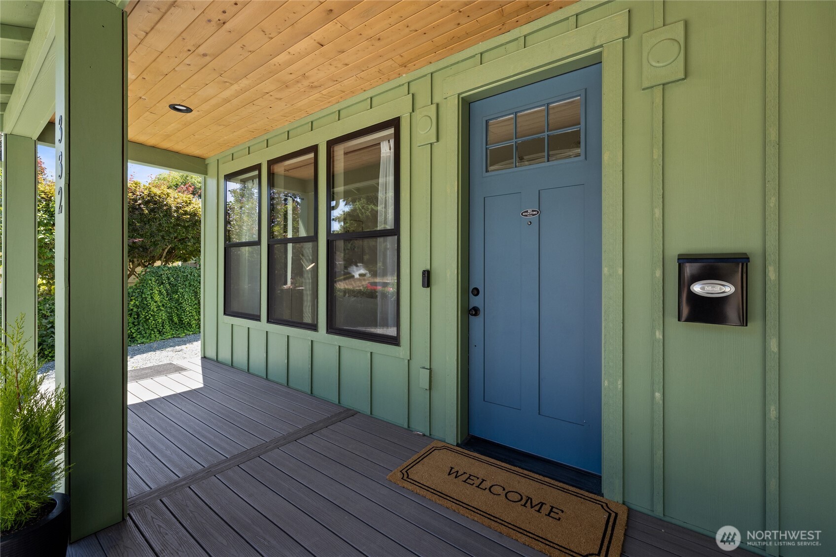 332 Contra Costa Avenue Property Photo 3