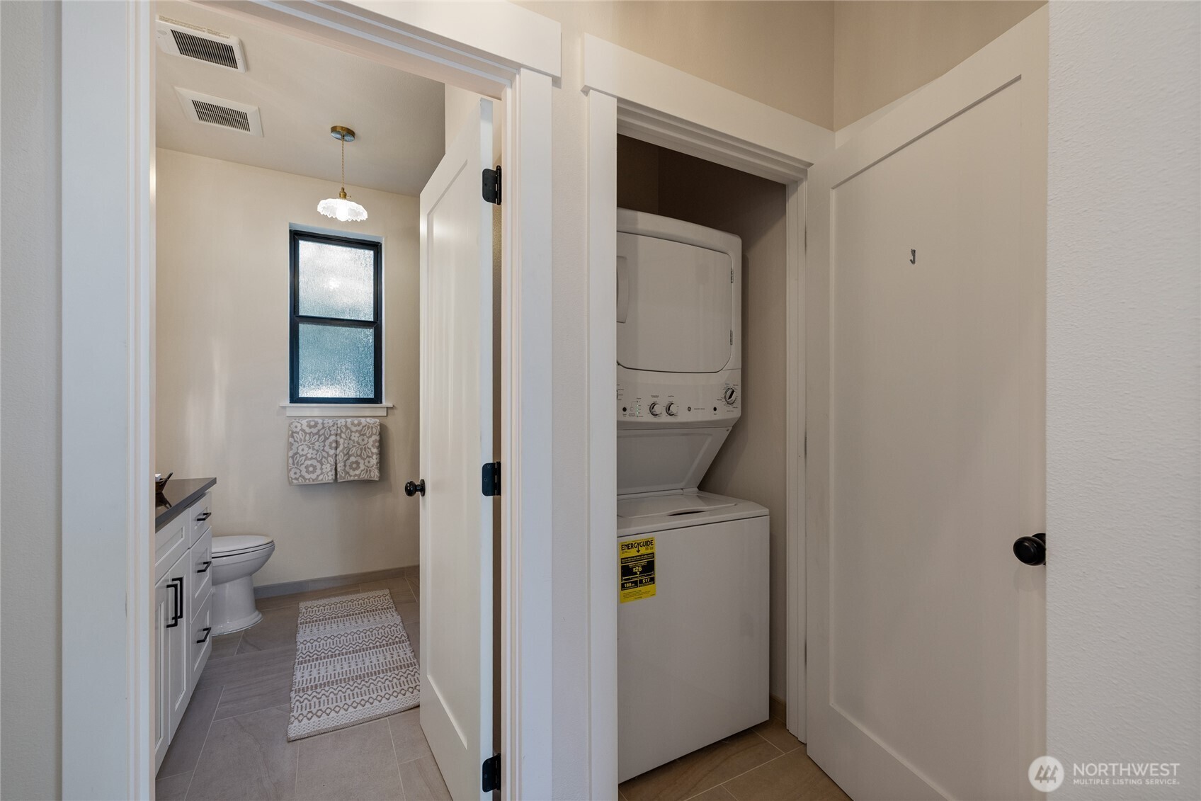 332 Contra Costa Avenue Property Photo 18