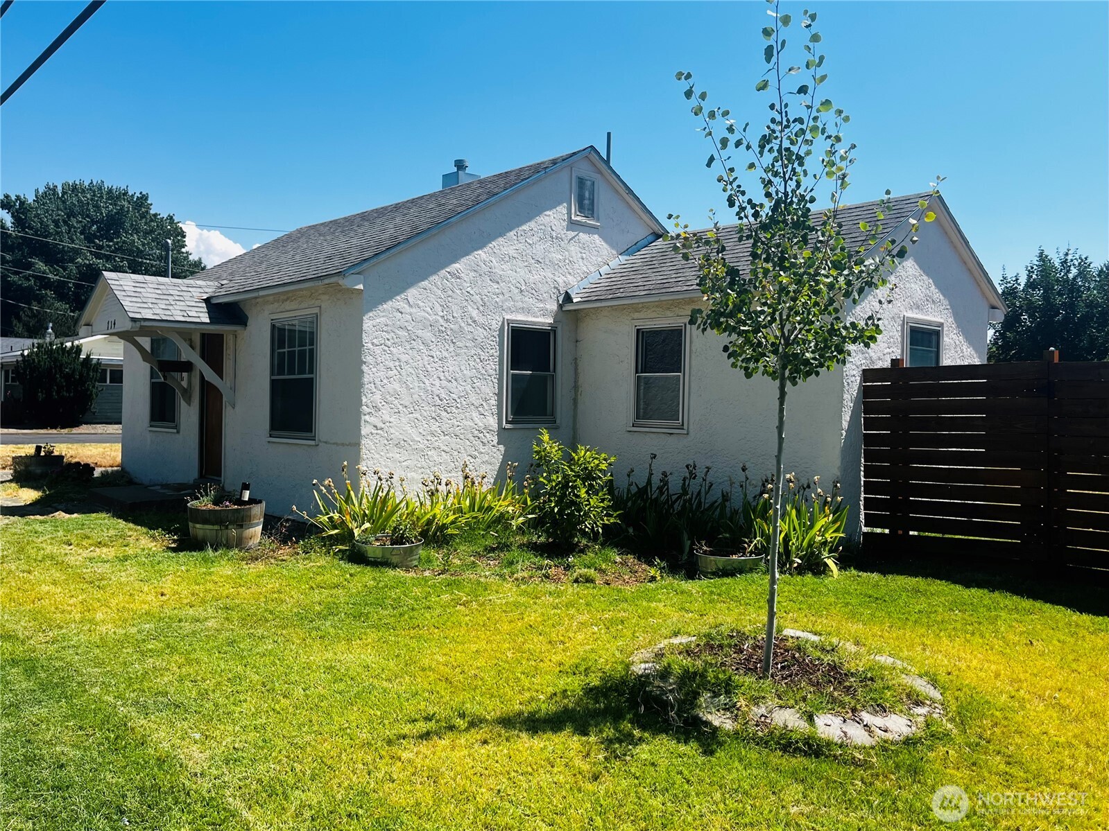 714 E Tietan Property Photo 1