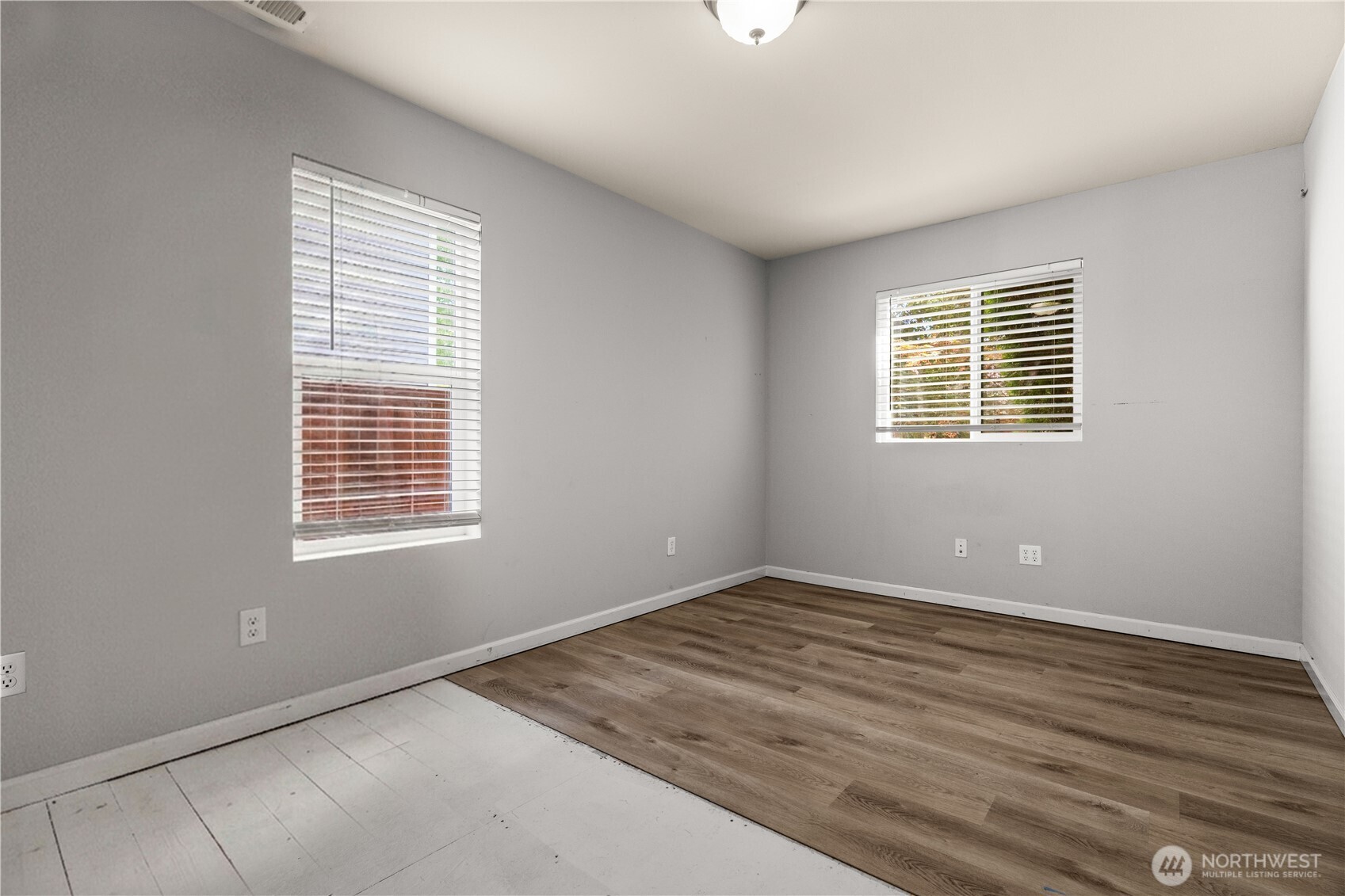 9520 187th Street Ct Property Photo 25