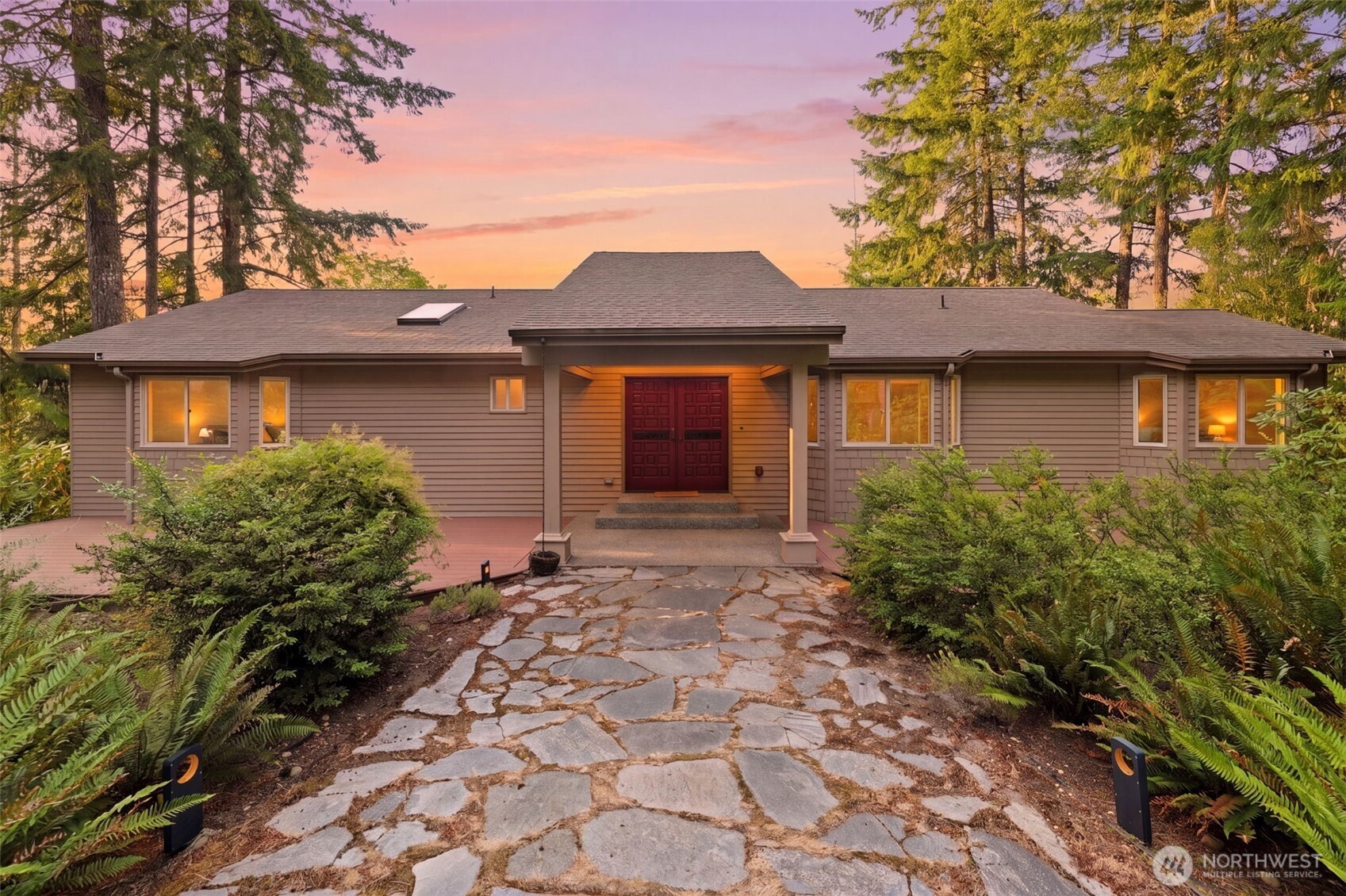 6607 Crimson Sky Loop Property Photo 5