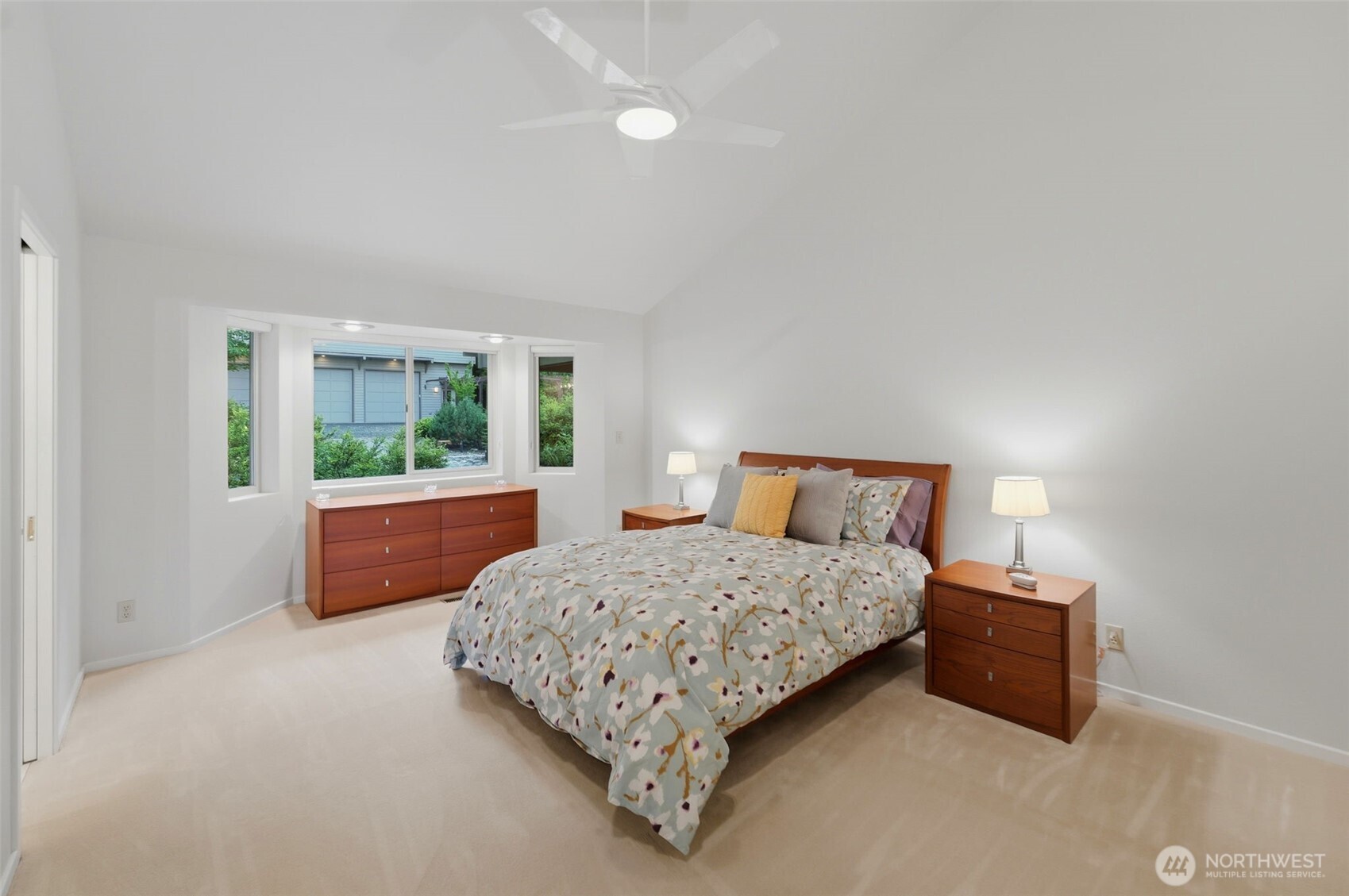 6607 Crimson Sky Loop Property Photo 30