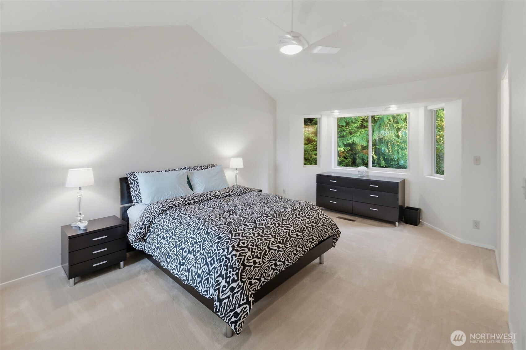 6607 Crimson Sky Loop Property Photo 32
