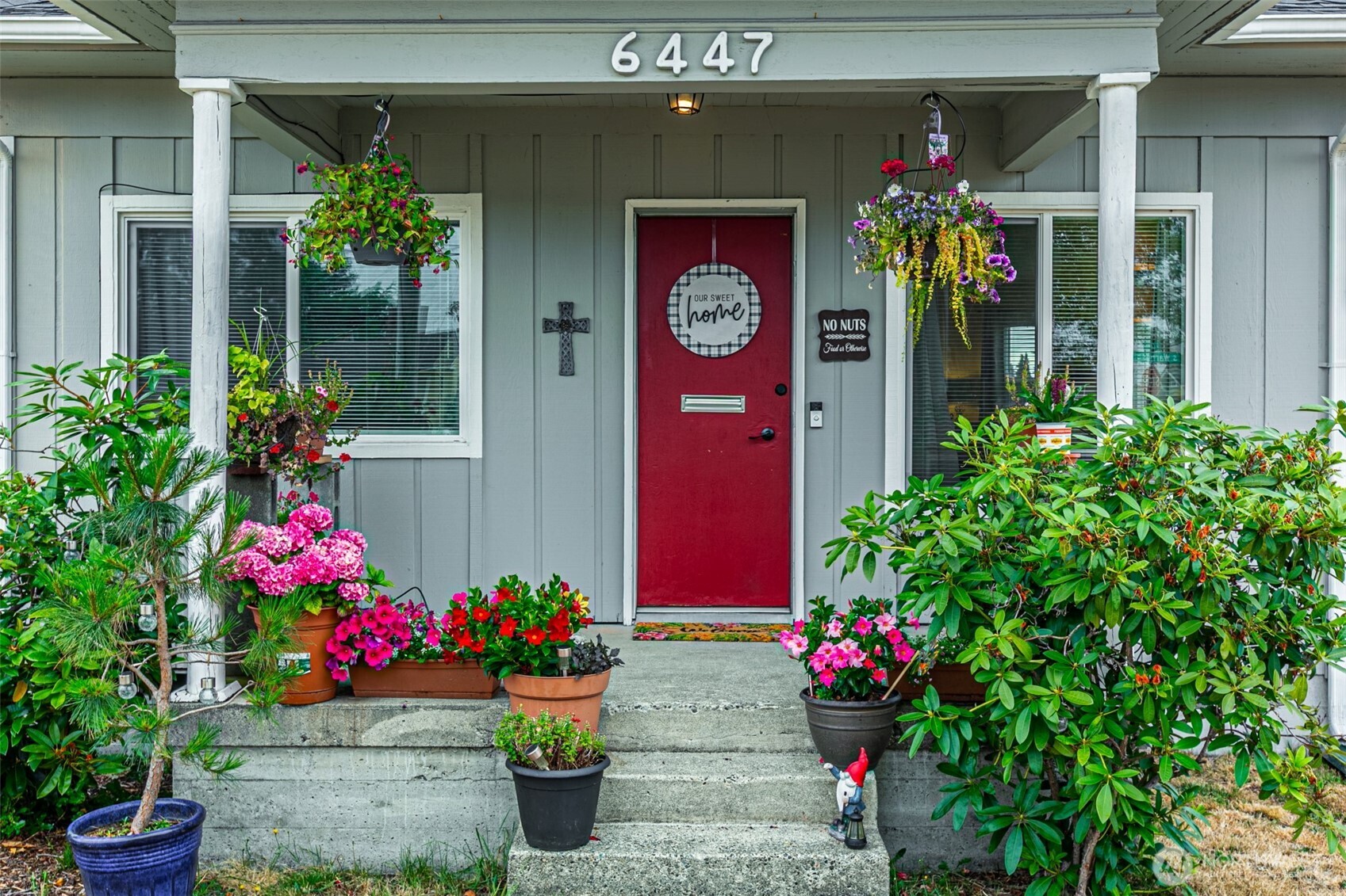 6447 S Warner Street Property Photo 4