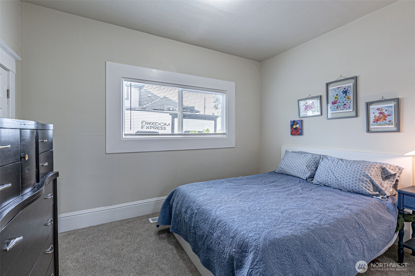 6447 S Warner Street Property Photo 15