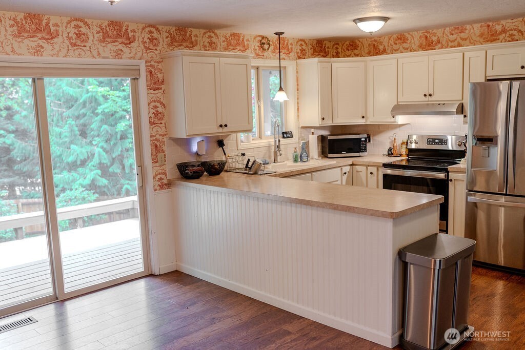 158 Brockway Road Property Photo 15
