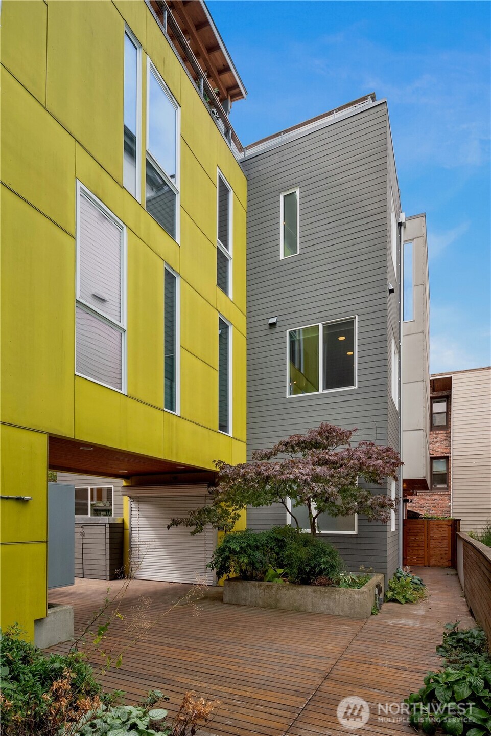 1623 14th Avenue E Property Photo 4