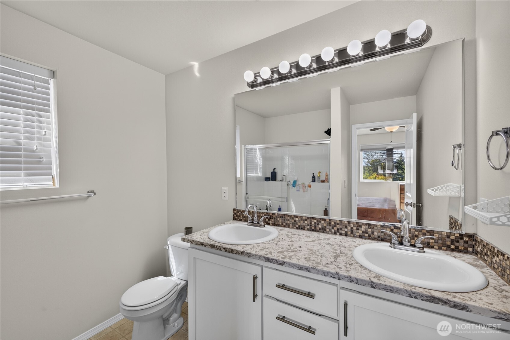 1477 W Gateway Heights Loop Property Photo 29