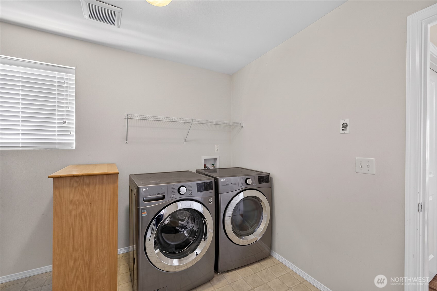 1477 W Gateway Heights Loop Property Photo 31
