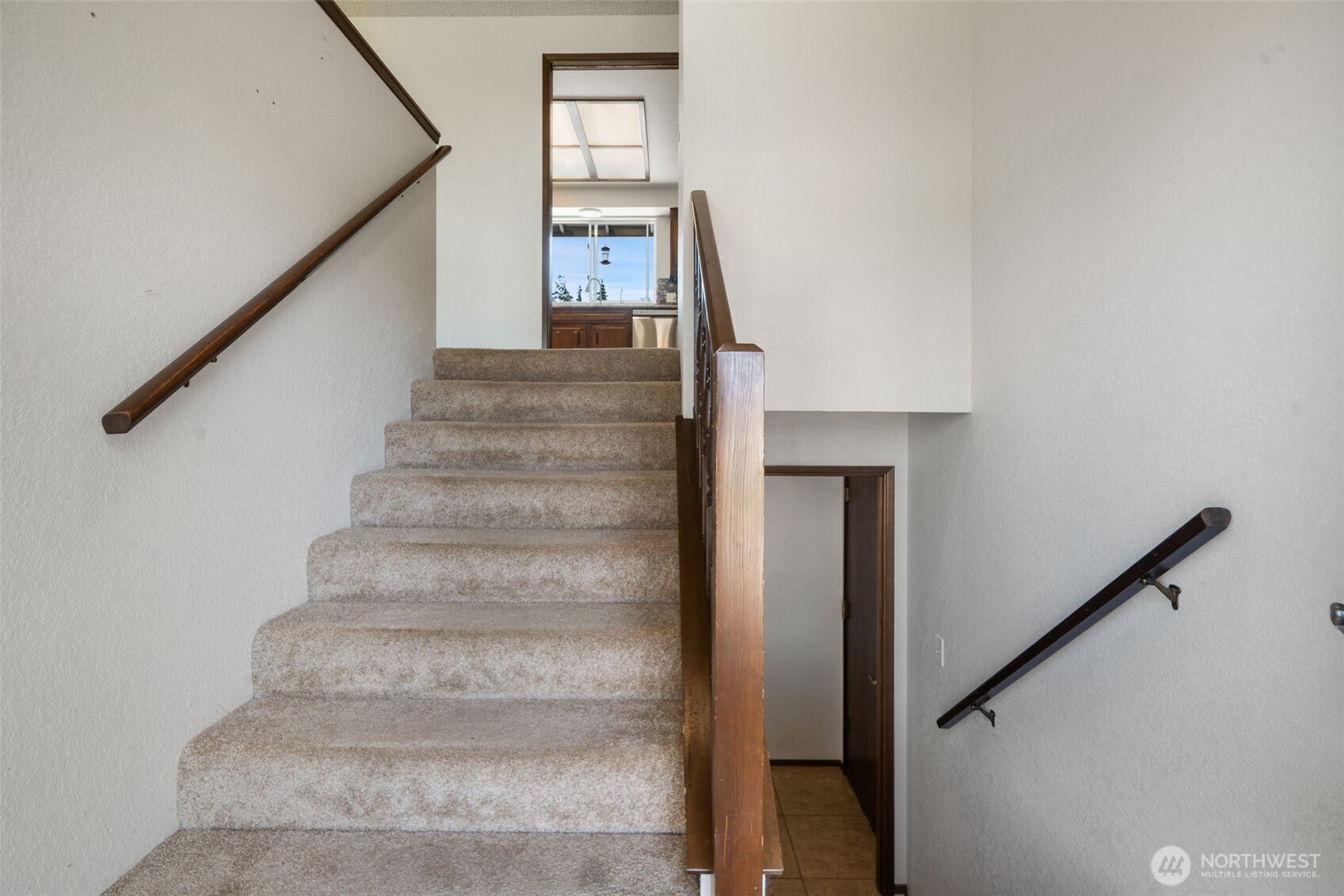 310 Libby Street Property Photo 4