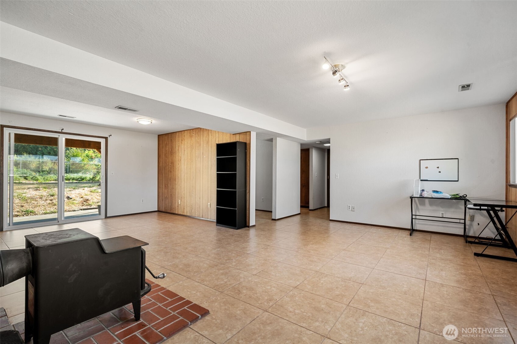 310 Libby Street Property Photo 22