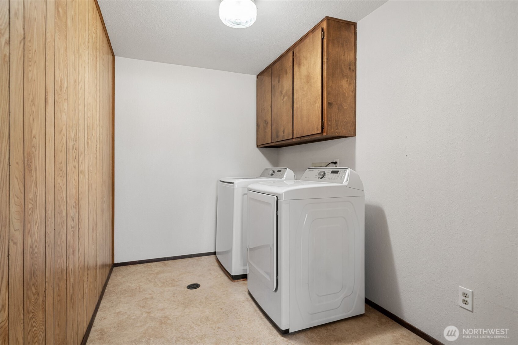 310 Libby Street Property Photo 25
