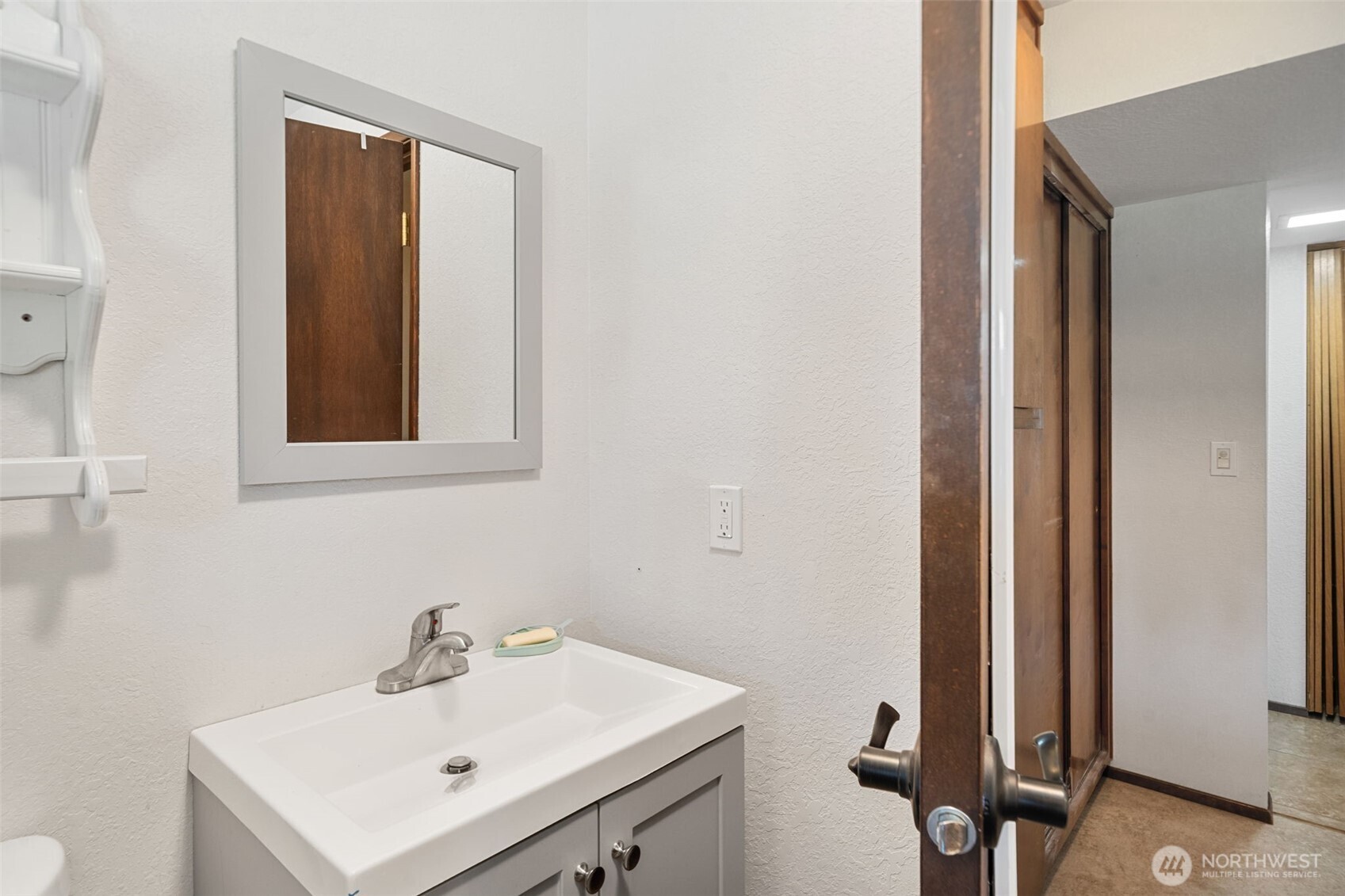 310 Libby Street Property Photo 27