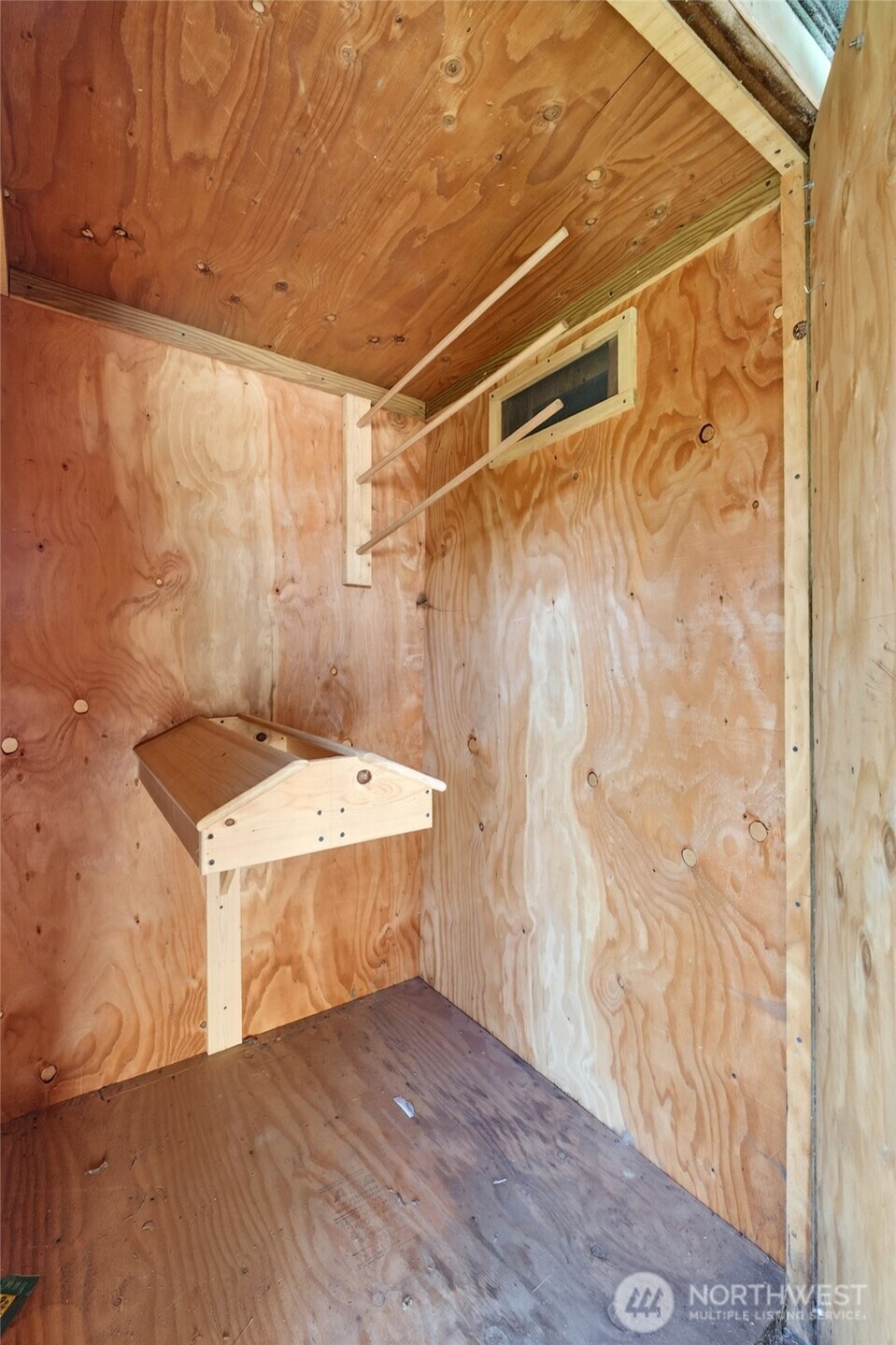 10104 48th Avenue Property Photo 29