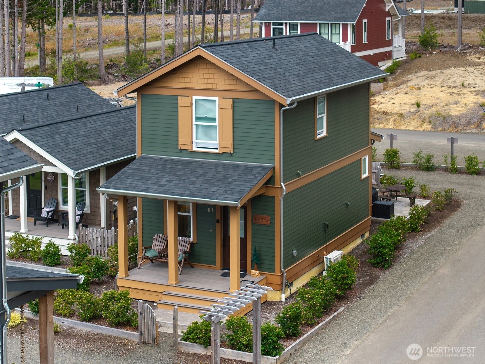 64 Bungalow Loop Property Photo 2