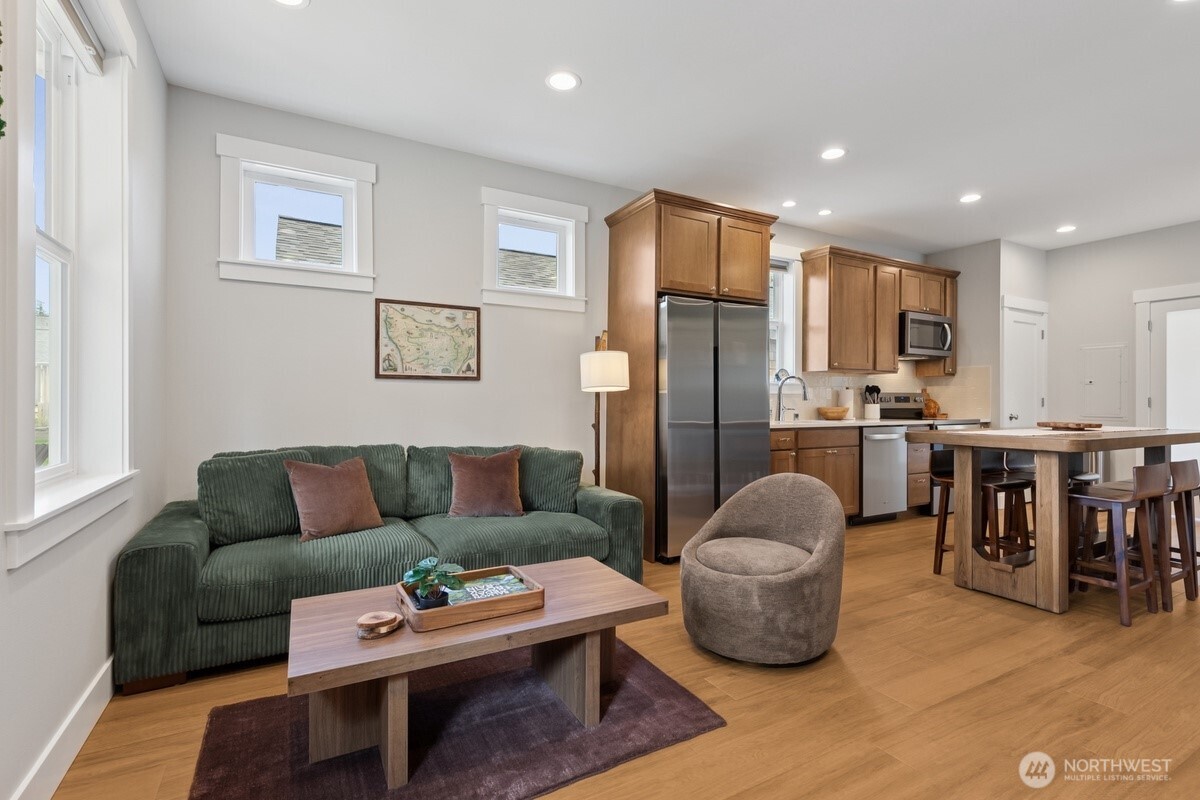 64 Bungalow Loop Property Photo 3