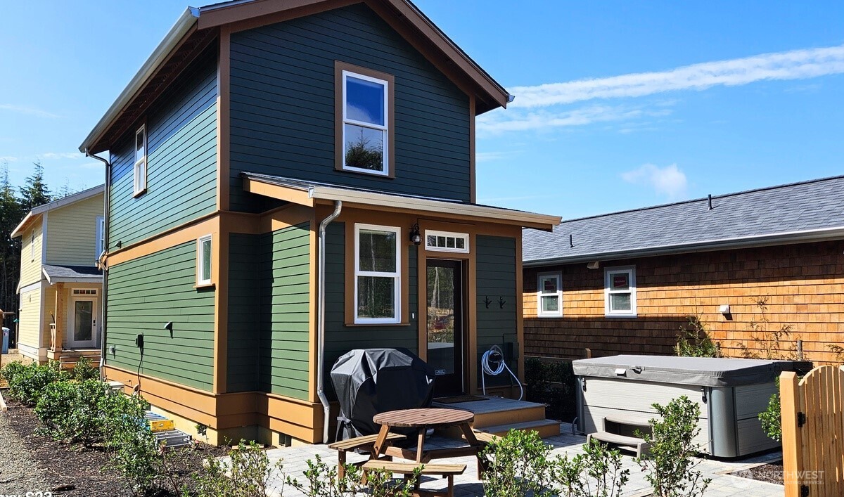64 Bungalow Loop Property Photo 19